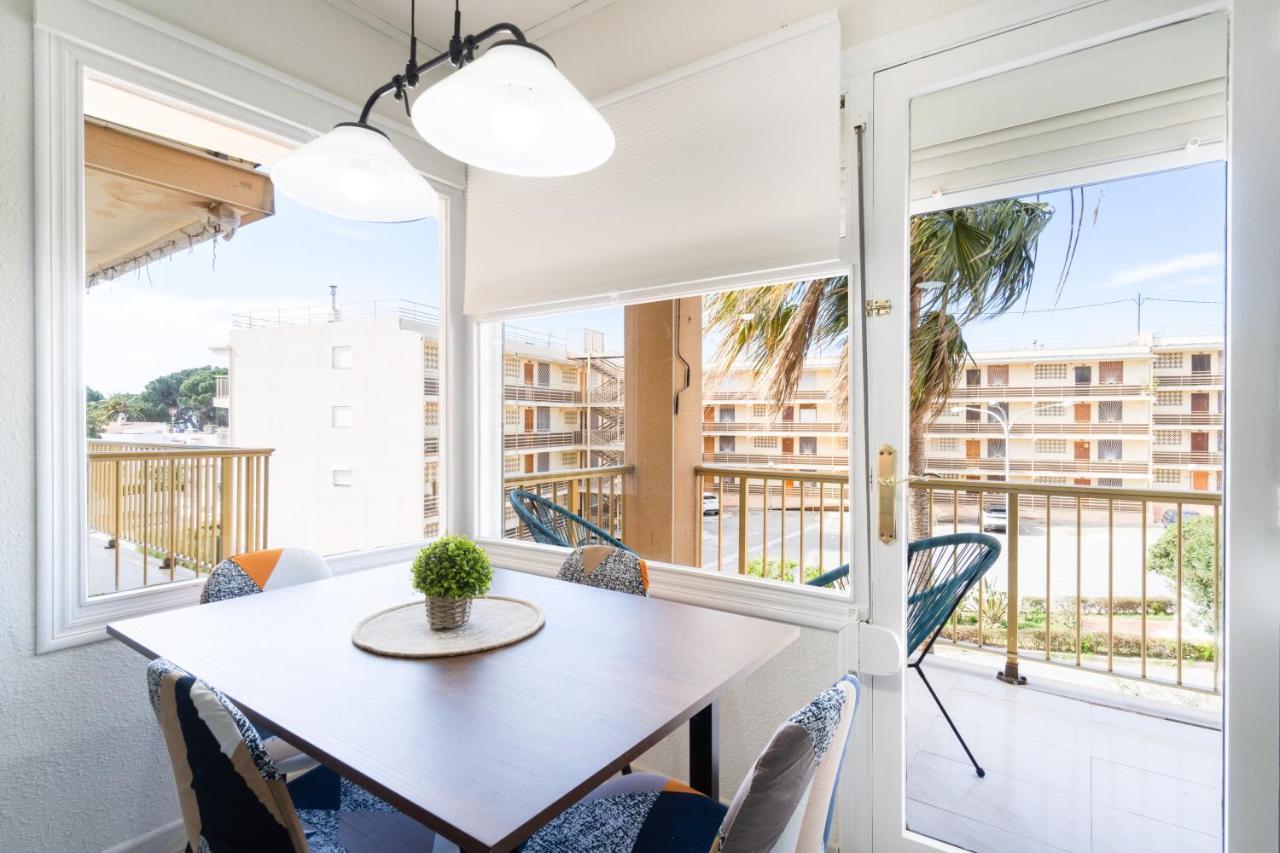 Coastal Paradise & Cozy Home With A 100M From The Beach! Cambrils Exteriör bild