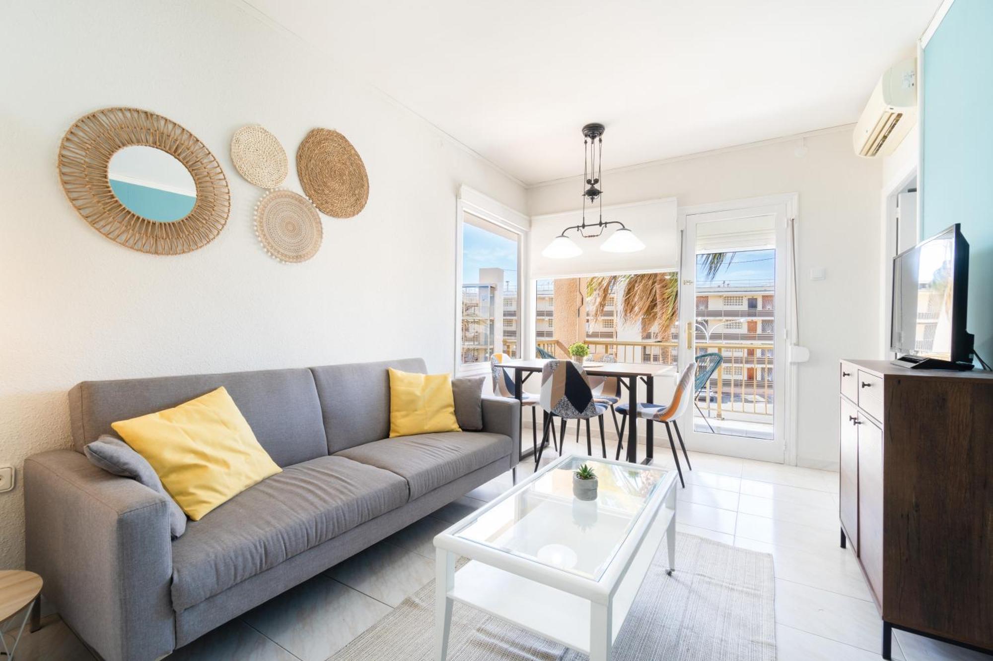 Coastal Paradise & Cozy Home With A 100M From The Beach! Cambrils Exteriör bild