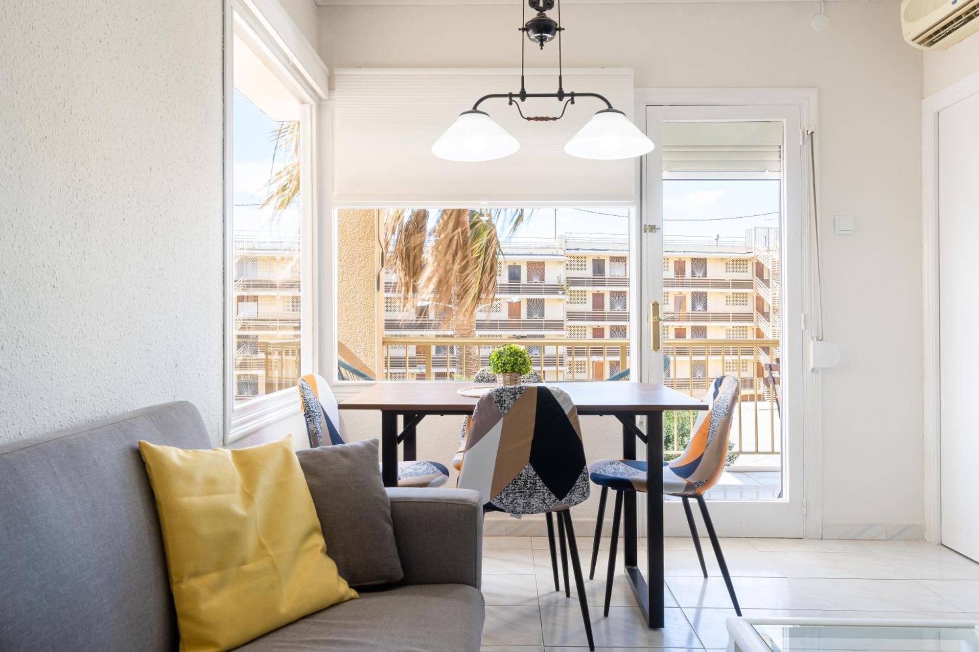 Coastal Paradise & Cozy Home With A 100M From The Beach! Cambrils Exteriör bild