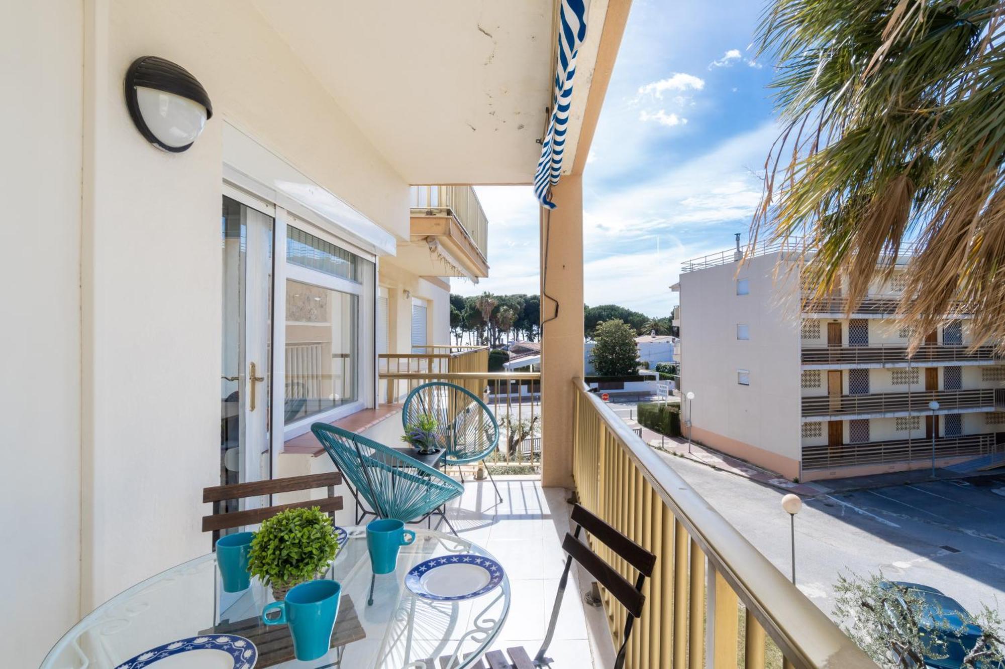 Coastal Paradise & Cozy Home With A 100M From The Beach! Cambrils Exteriör bild
